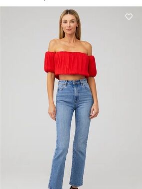 Line & Dot Off Shoulder Puff Sleeve Crop Top
Size Small